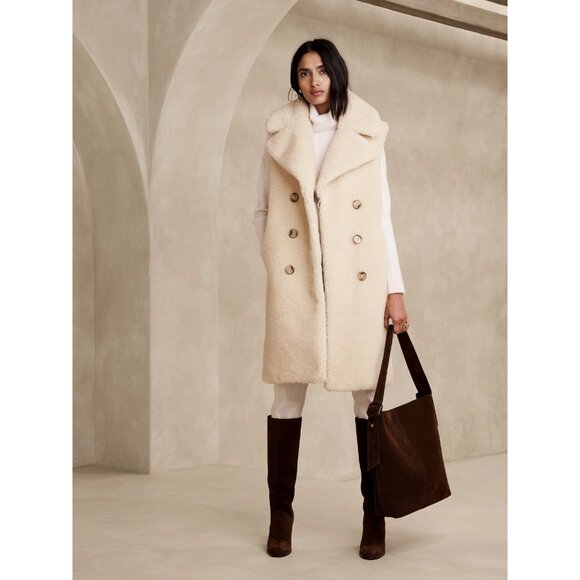 Banana Republic Jackets & Blazers - Banana Republic Cora Sherpa Vest M/L Beige Double-Breasted Wool Boho